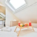 Apartmán L'elegant - Centre I Netflix I Wifi Fibre I Parking *